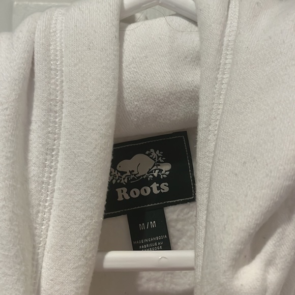 White roots sweatshirt with grey writing - Picture 3 of 3